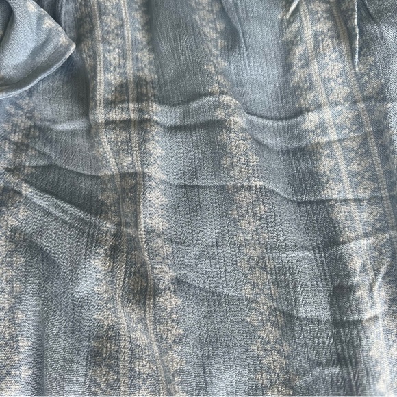 NWT Blue/white Gauze front tie wide leg pants - Picture 4 of 10